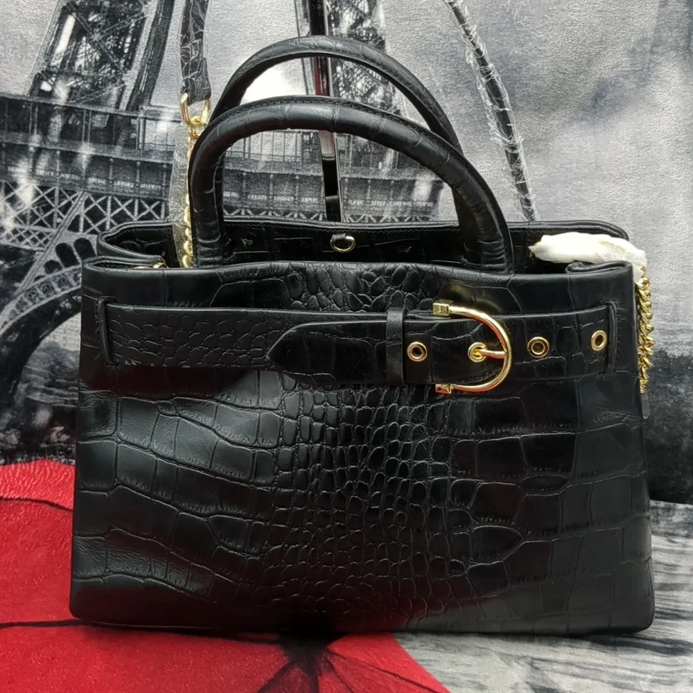 ANTONIO MELANI this sophisticated