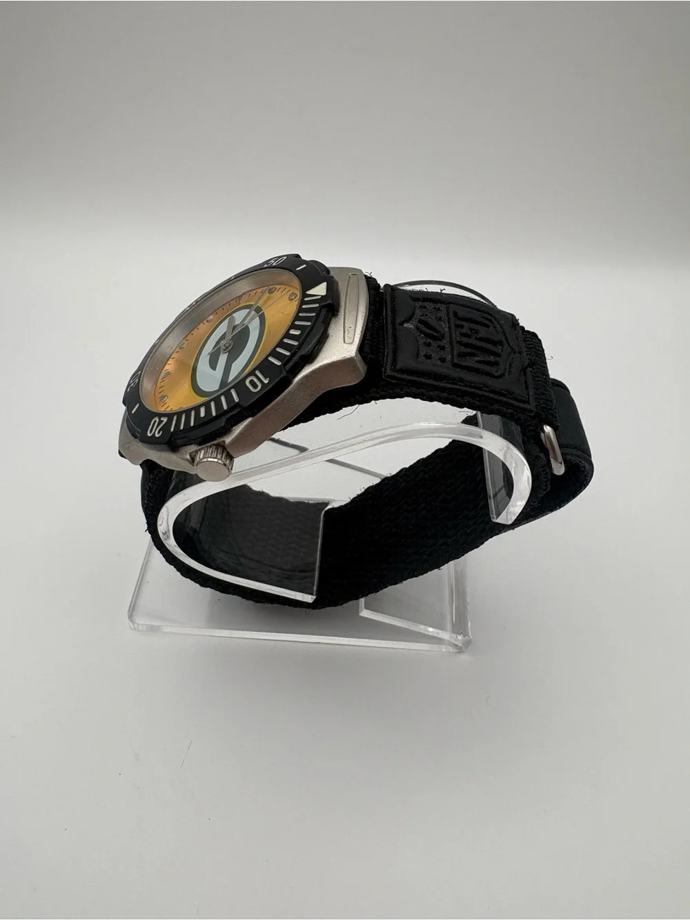Game Time Agent Series NFL Green Bay Packers Watch NFL Velcro Strap New Battery