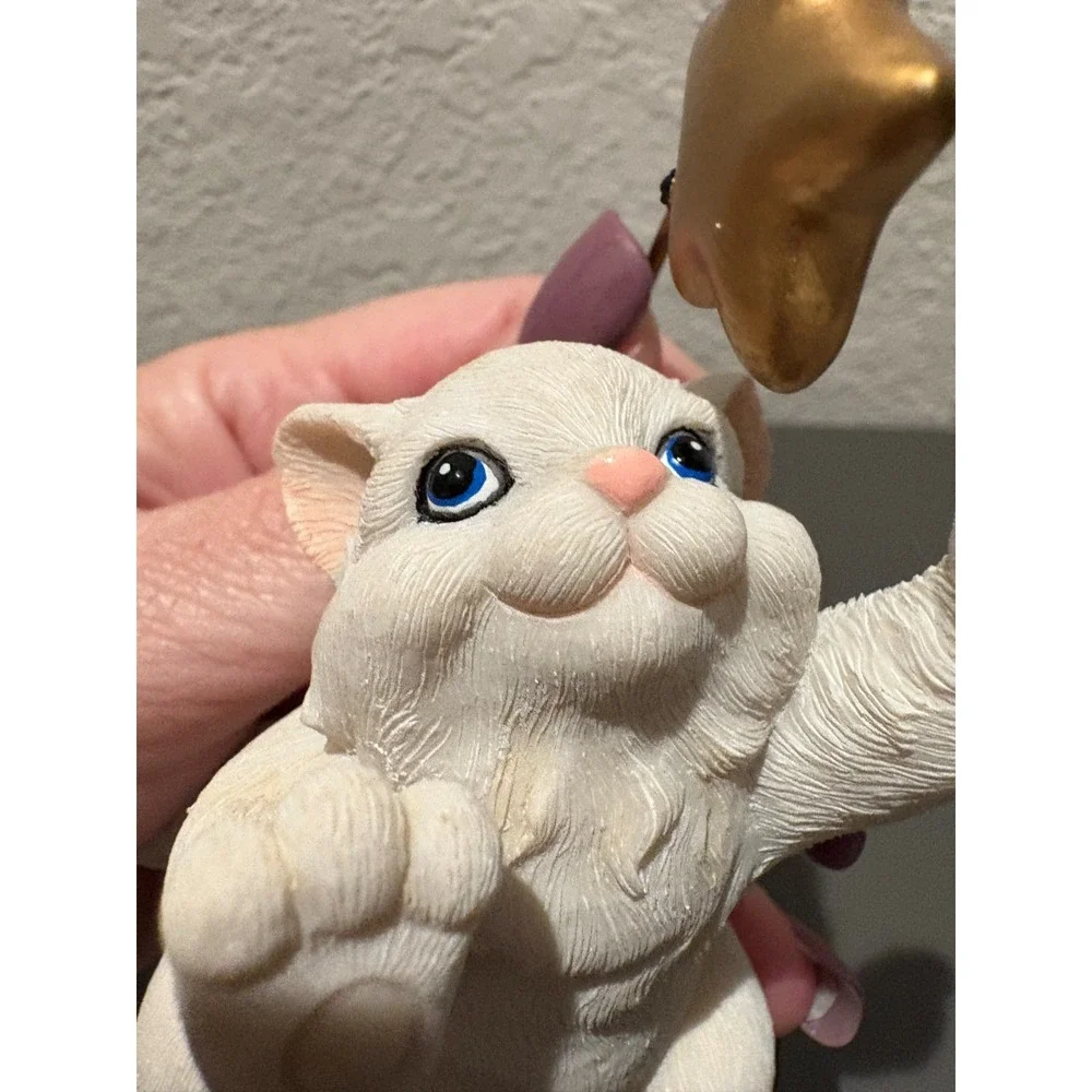 Cat item brand
