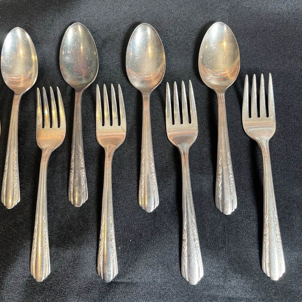 Marathon salad forks