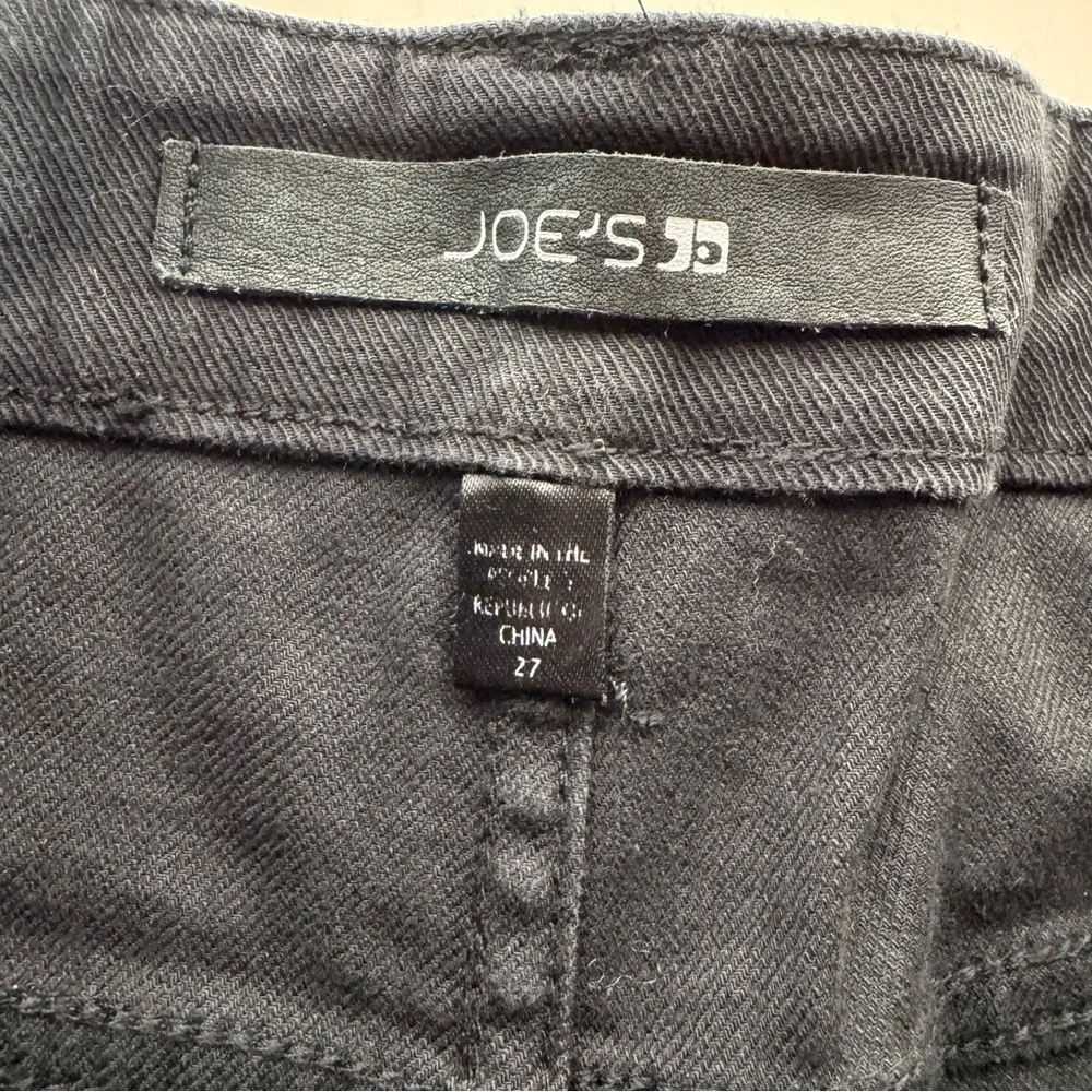 JOE'S JEANS Black Denim Pink Sequin Embellished Shorts Women's 27 Frayed Fringe