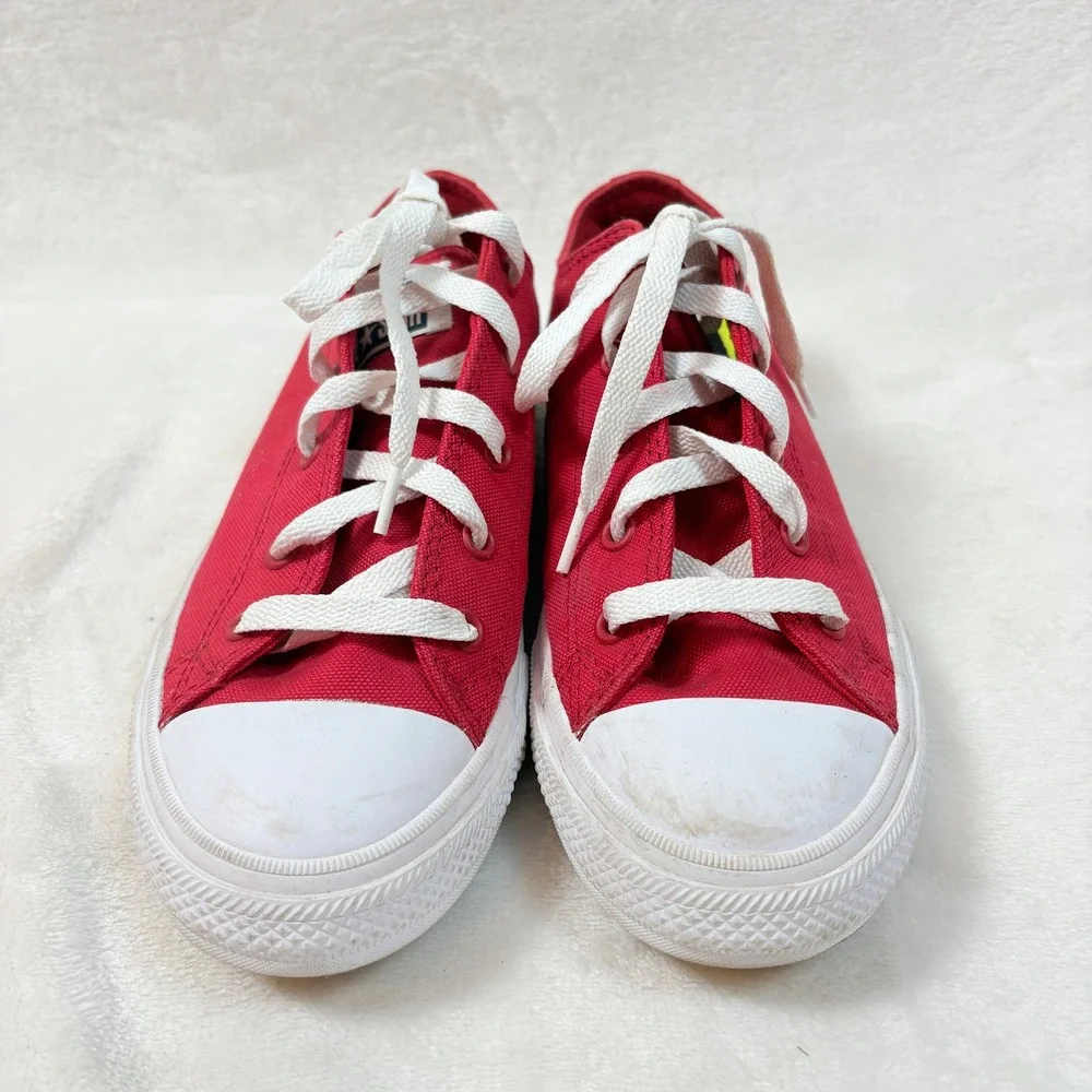 Converse Chuck Taylor‎ II Youth 3 Red Low Top Lunarlon Sneakers 350151C
