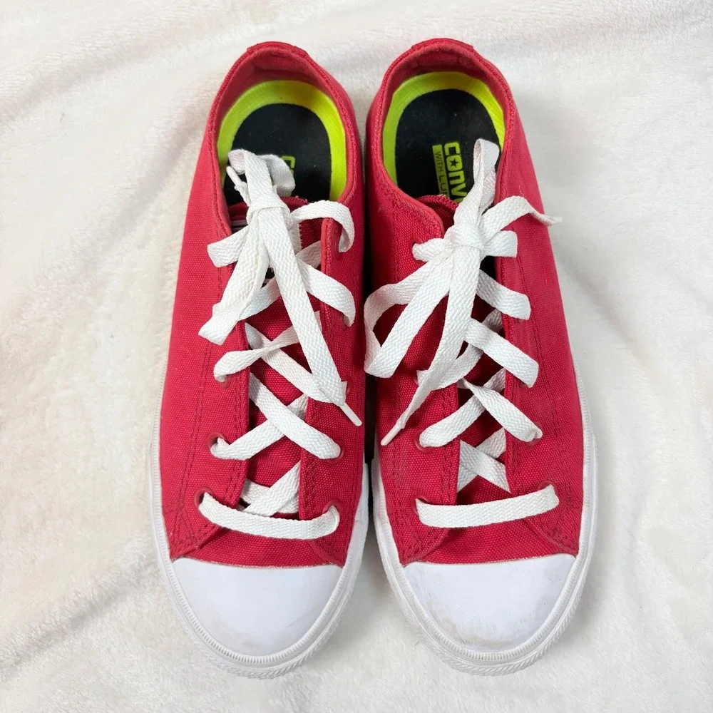 Converse Chuck Taylor‎ II Youth 3 Red Low Top Lunarlon Sneakers 350151C