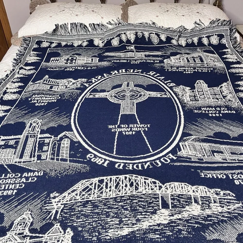 Vintage Blair Nebraska Tapestry Throw Blanket Blue & White Approx 60x48
