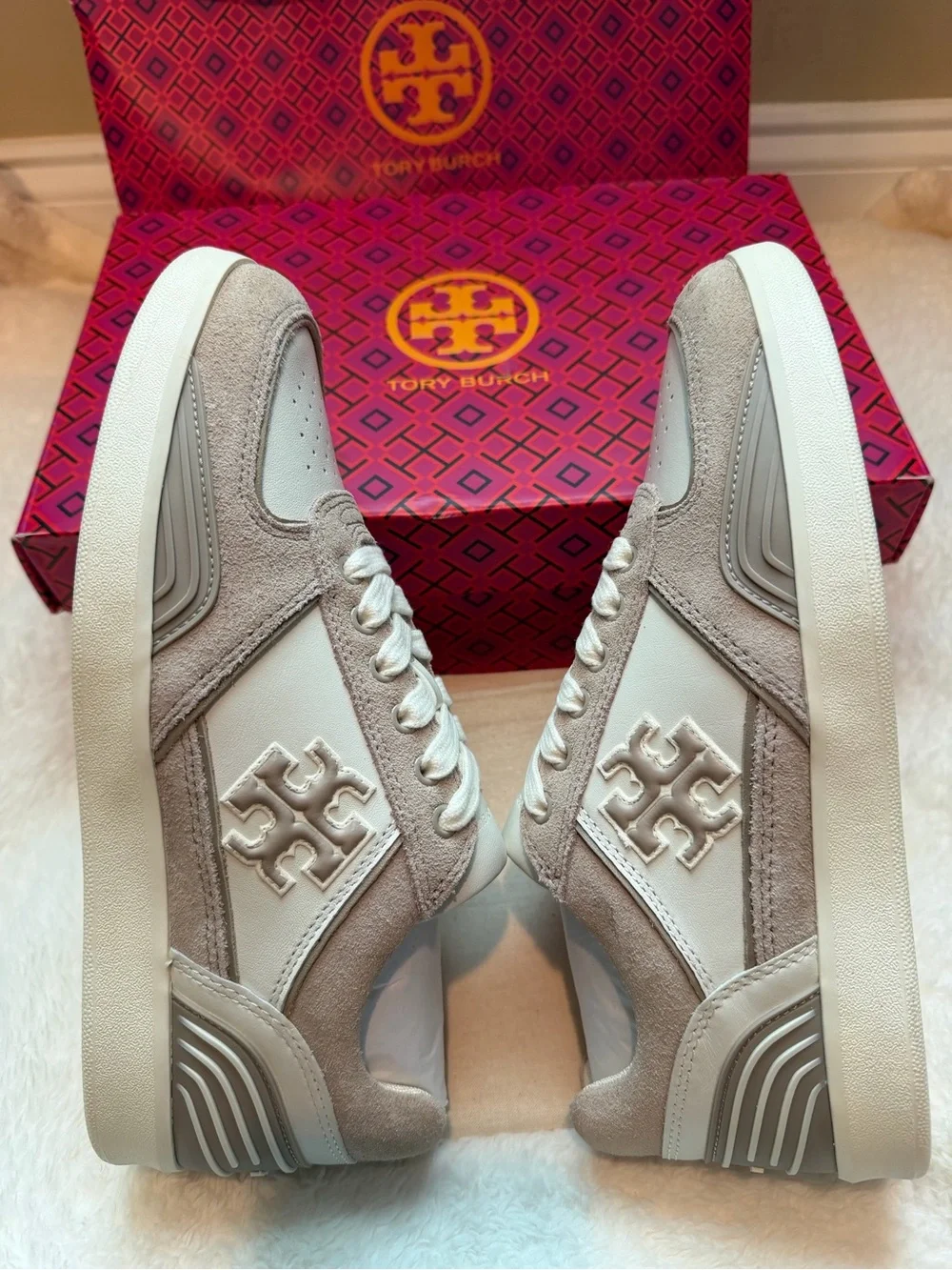 Tory Burch 💯% guarantee