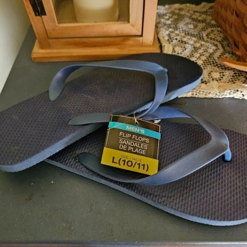 Source Unknown footbed brand