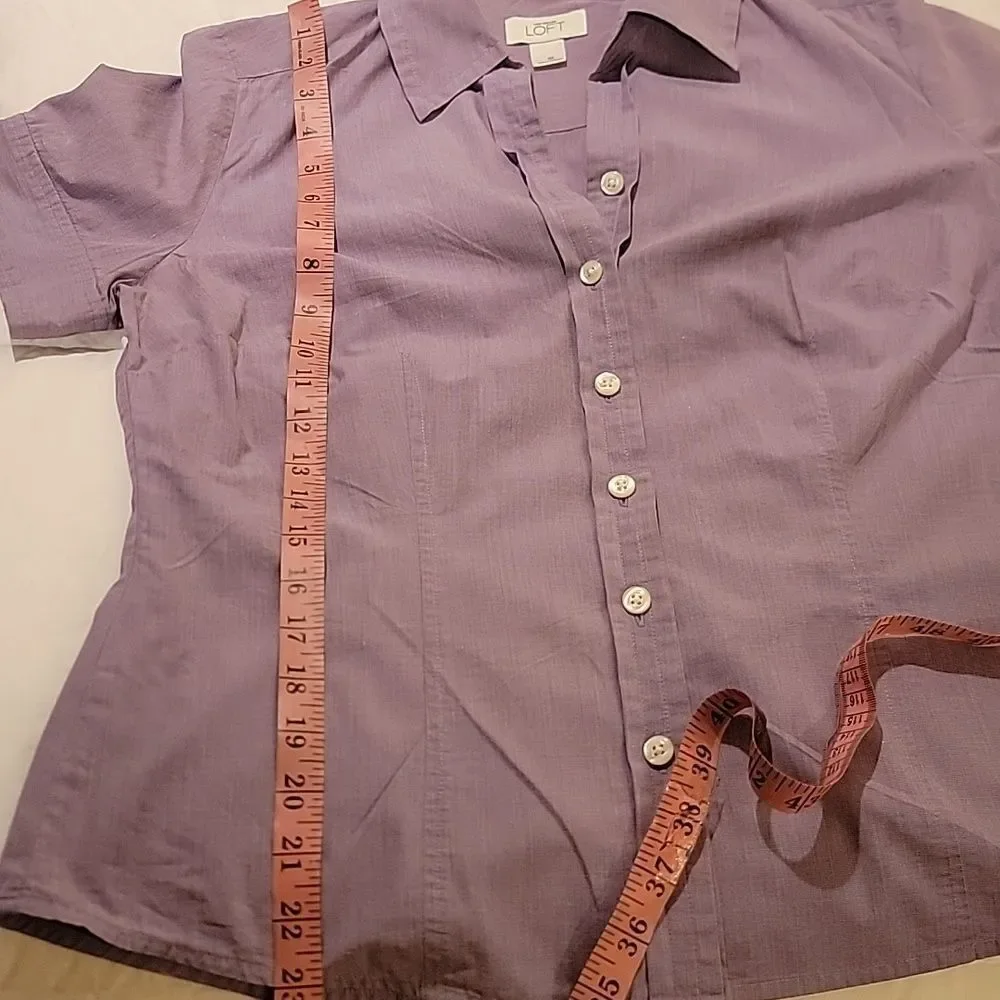 LOFT Purple Short Sleeve Button-Up Shirt sz 10