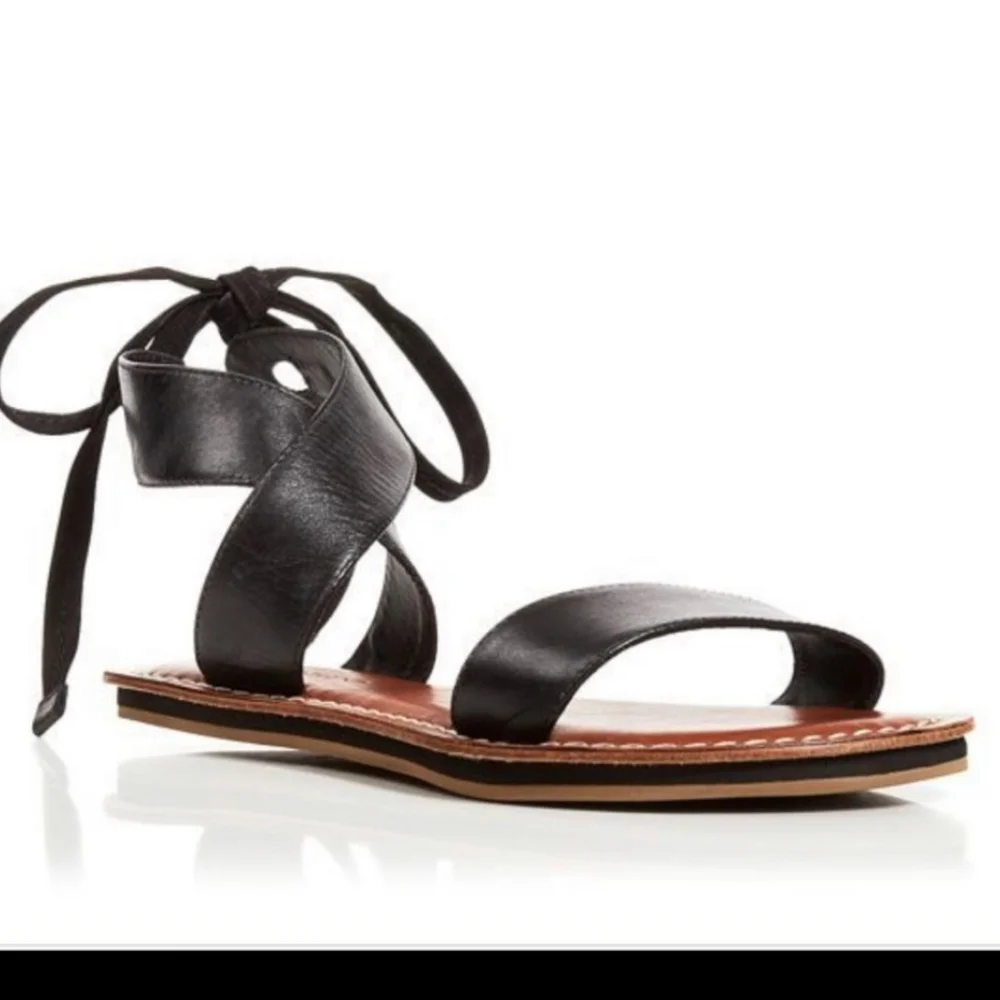 Bernardo wrap modern wear