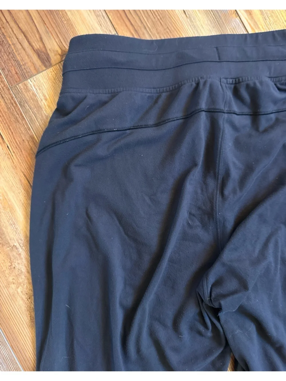 Lululemon - Nulu Black Drawstring Jogger Pants, size 8