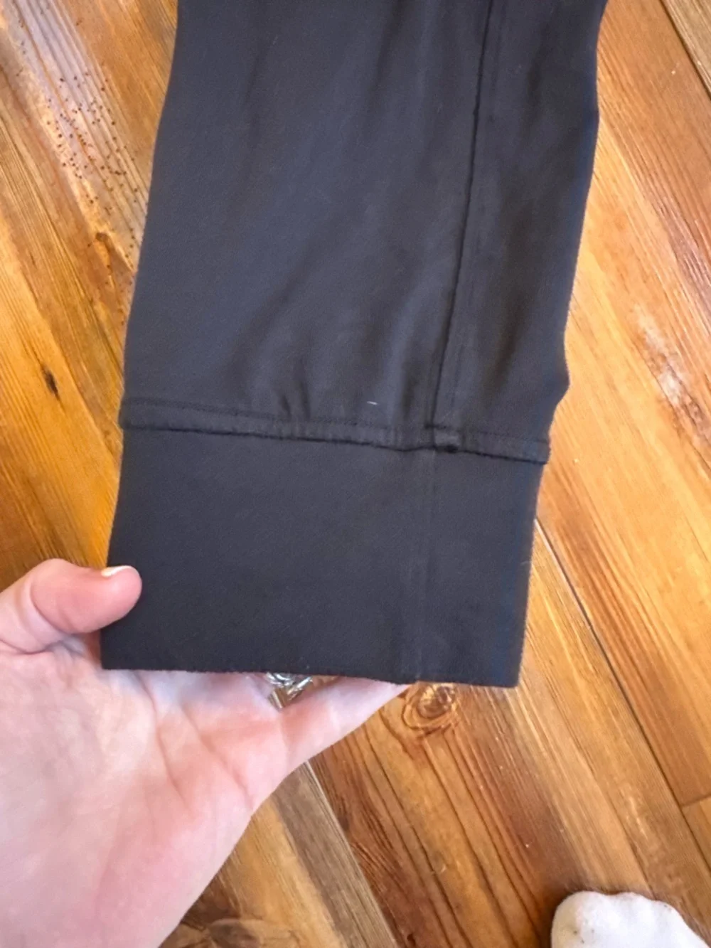 Lululemon - Nulu Black Drawstring Jogger Pants, size 8