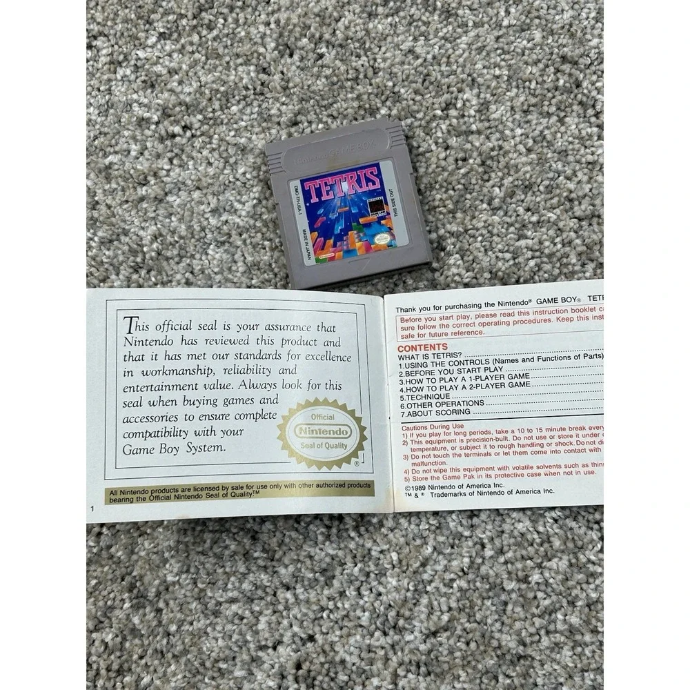 Tetris (Nintendo Game Boy, 1989) Catridge with Manual - Authentic