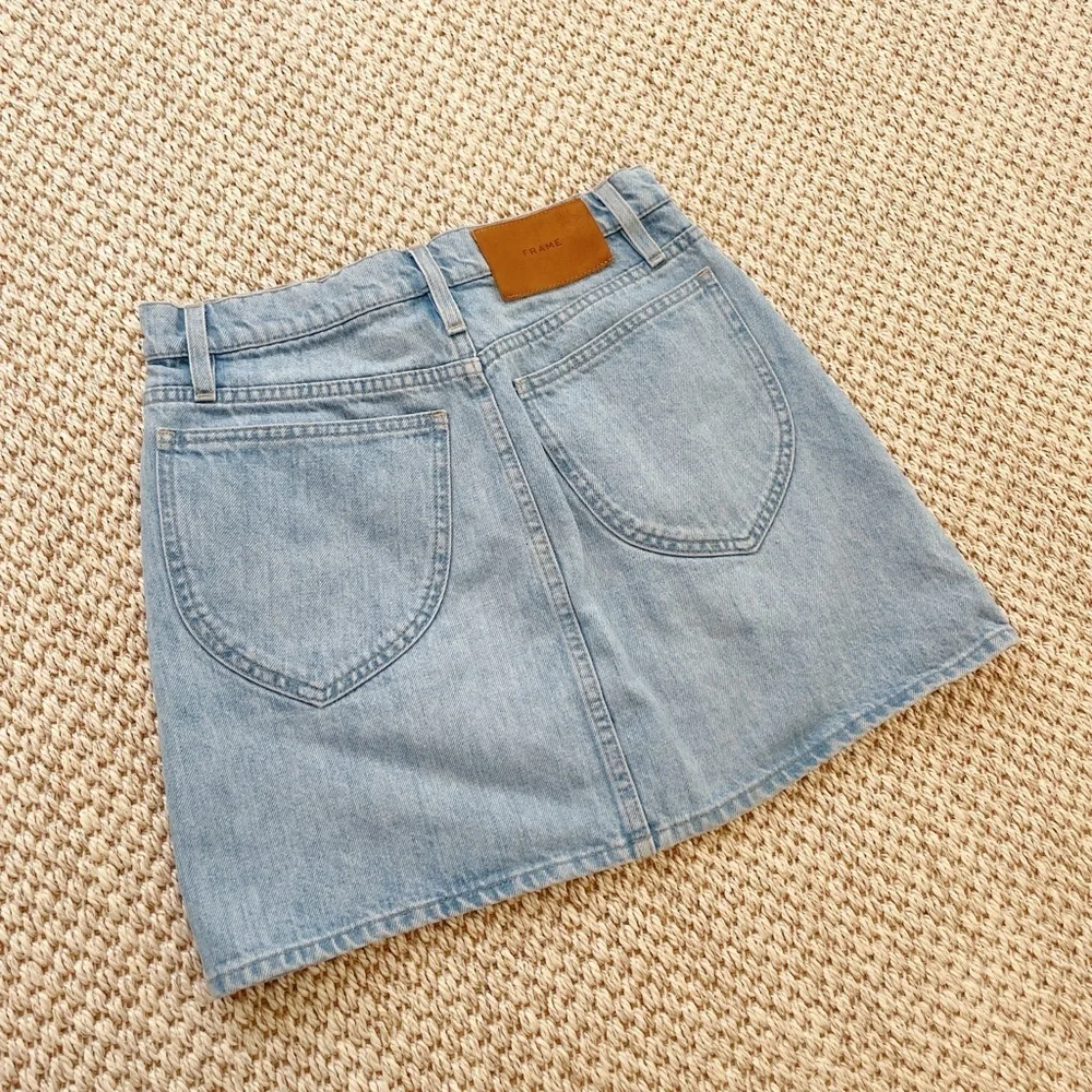 Frame le italien denim Mini skirt size 24 light wash
