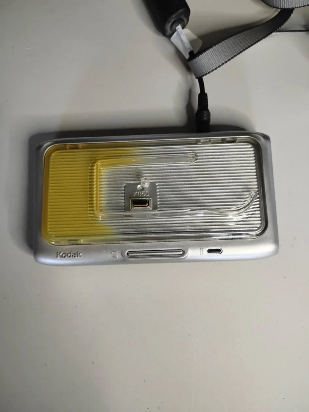Kodak Easy Share Z710 7.1 MP Digital Camera 10X Zoom Silver & CD