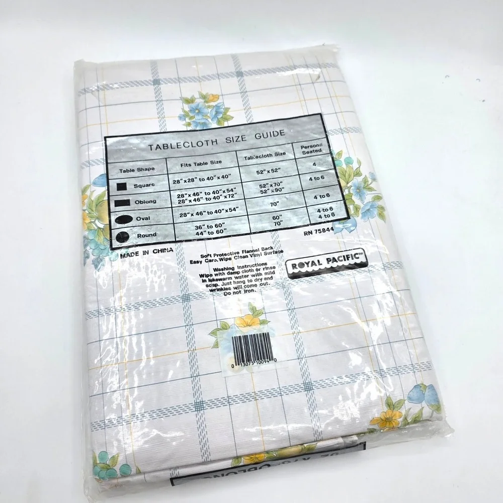 Kitchen Concepts Vinyl Tablecloth Flannel Back 52x70 Oblong Floral Plaid White