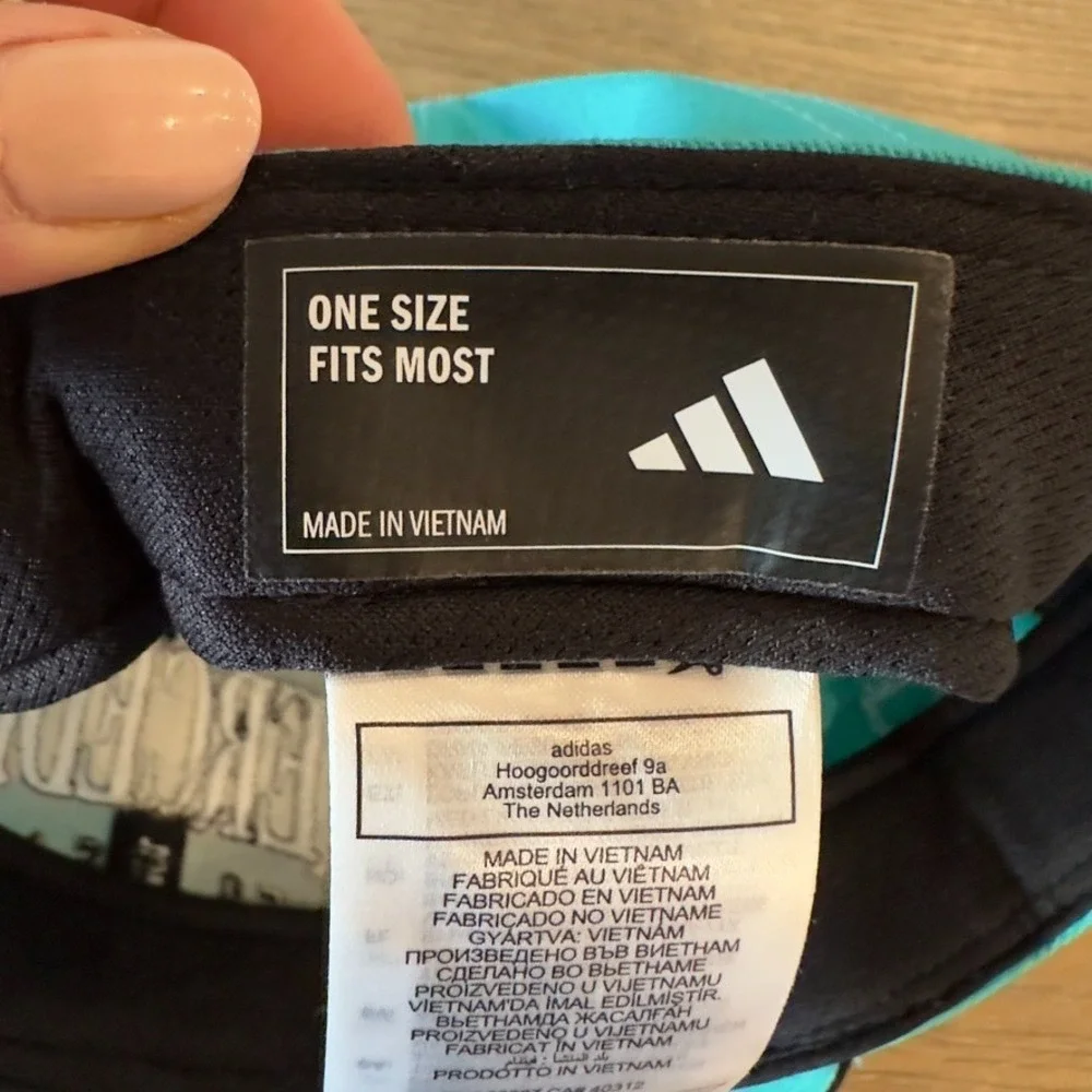 adidas snapback cap
