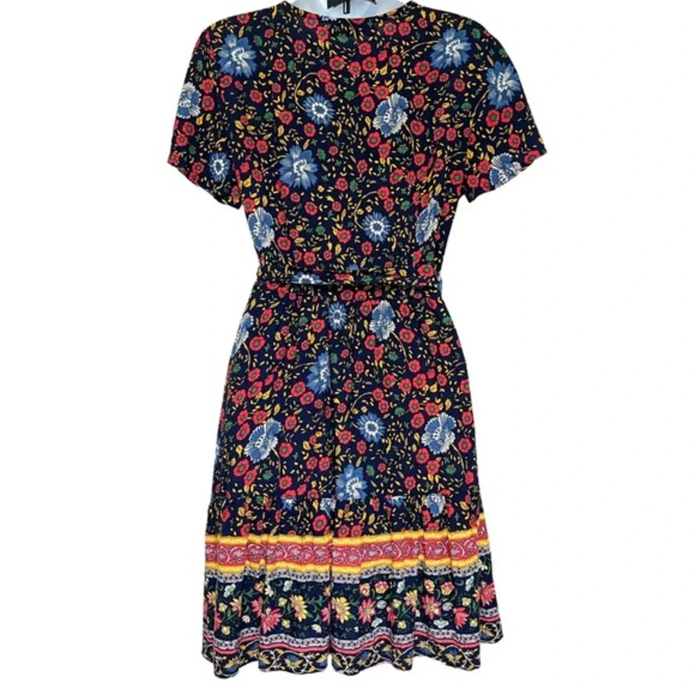 Zesica True Wrap Dress Womens M Dark Floral Slimming Ruffled Boho Cottagecore
