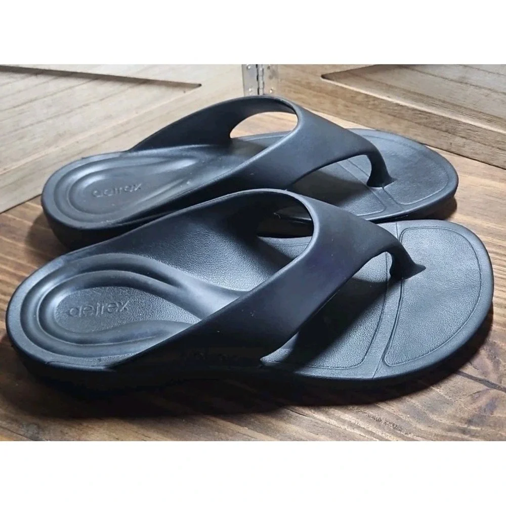 Aetrex men maui