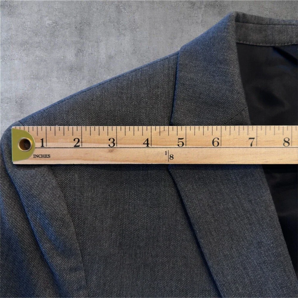 JOS A BANK Slim fit Mens Blazer 44R Sport Coat Two Button Suit Jacket Gray