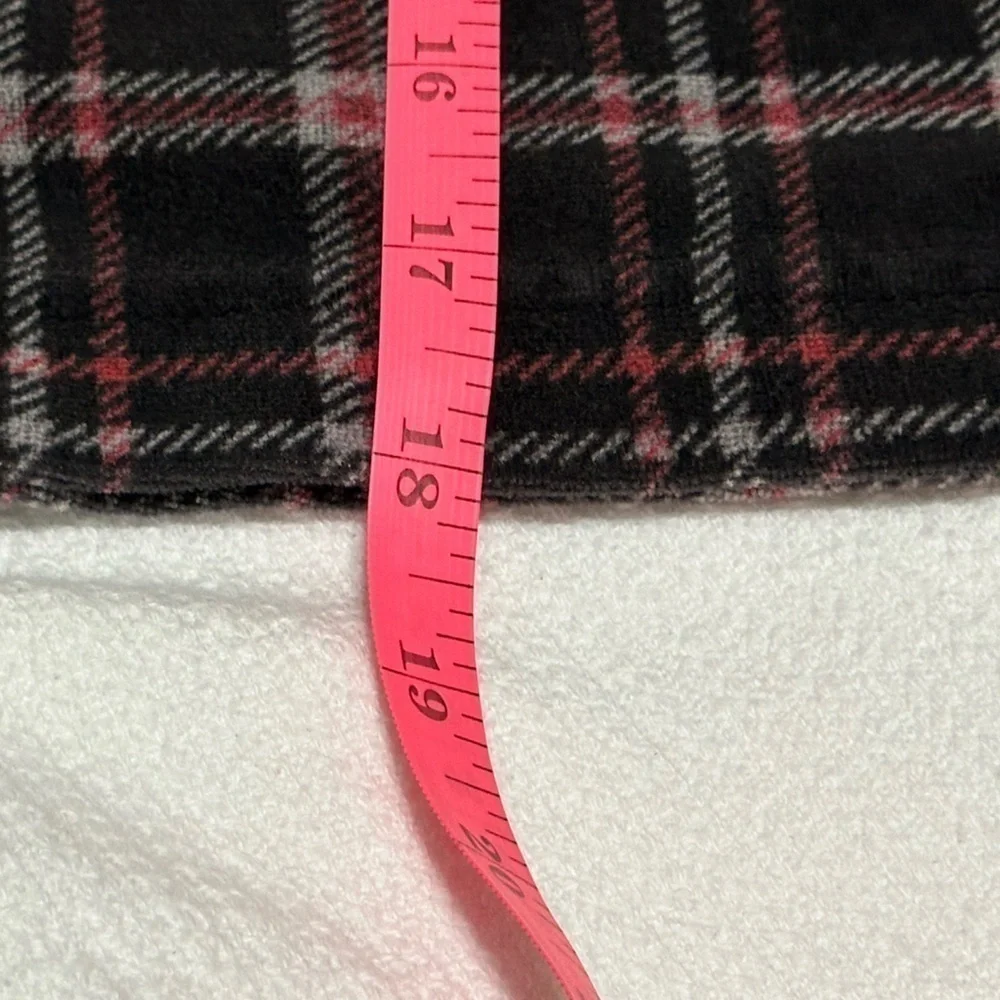 Boys Club Room, vintage velour long sleeved polo in red/black plaid. Size 4/5.