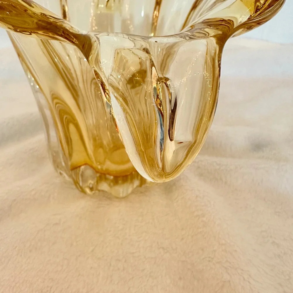 N/A art glass