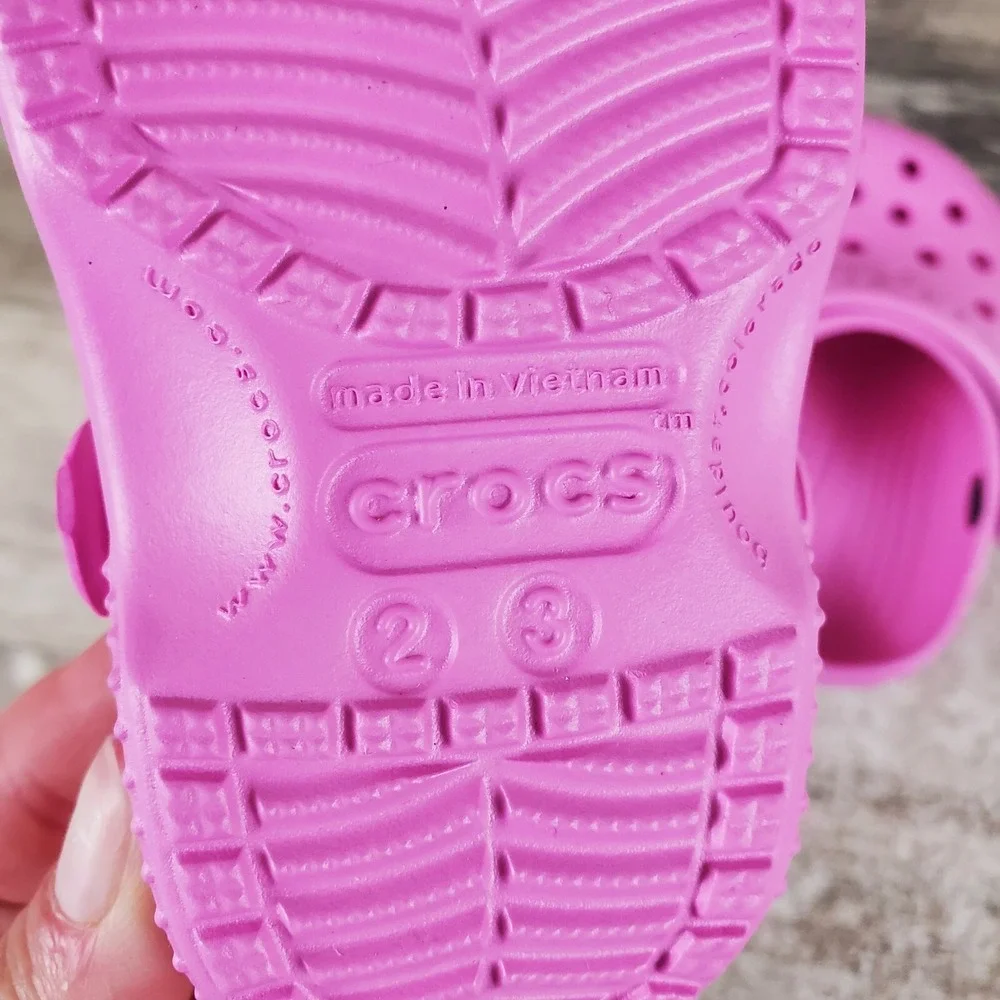 CROCS new without