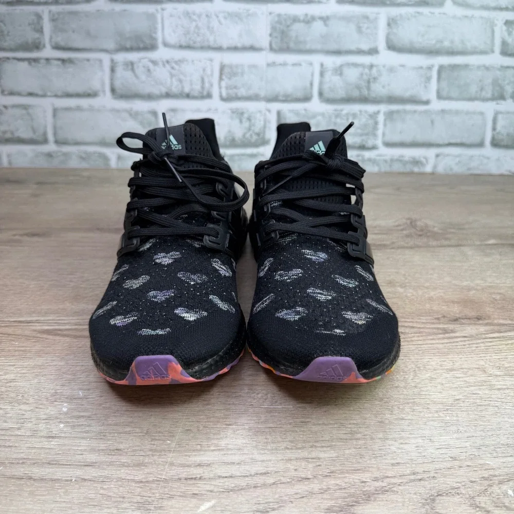 Men's adidas Ultraboost Valentine's Day 9