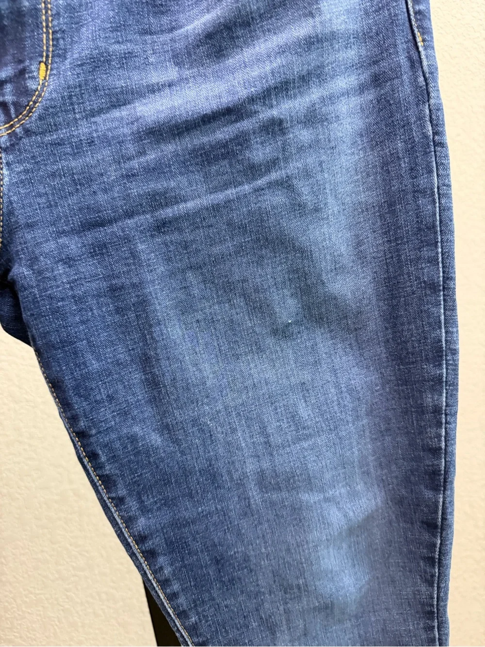 Levis inseam 18