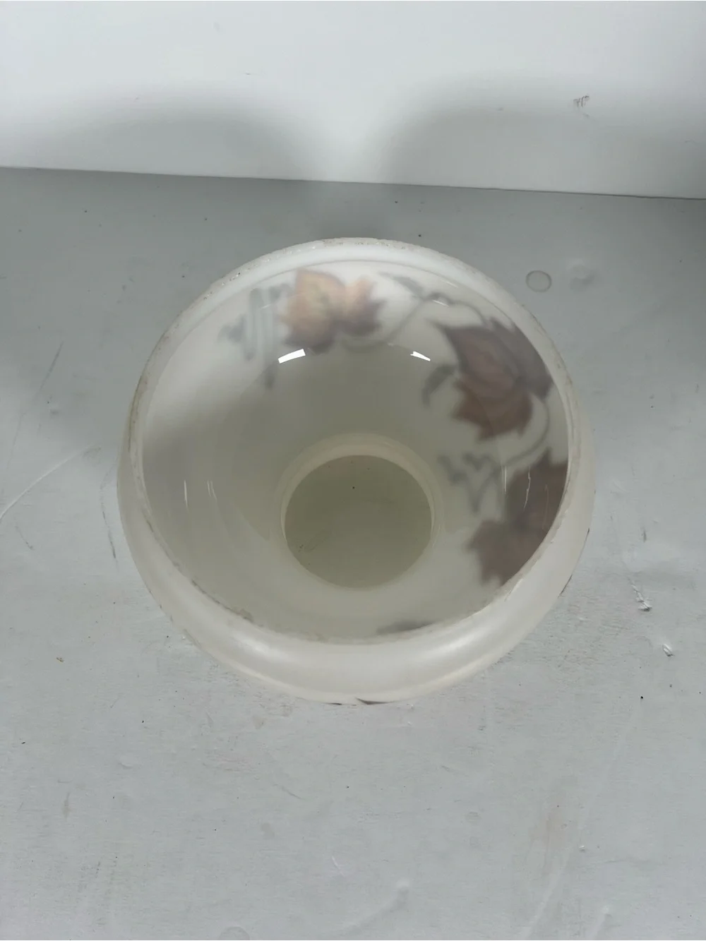 Hurricane decorative white