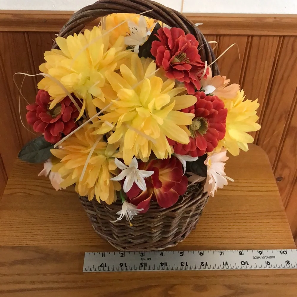 N/A faux floral