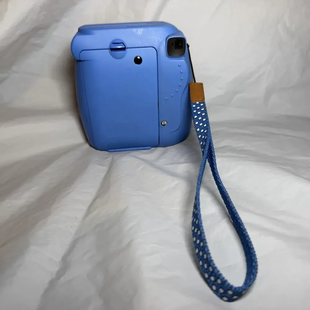 Fujifilm Instax Mini 9 Instant Camera, Cobalt Blue READ DESCRIPTION
