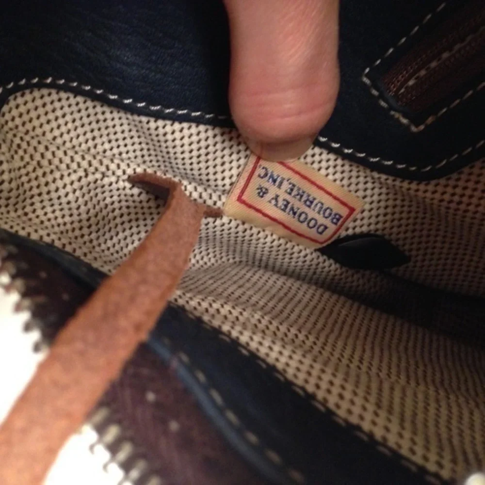 Dooney & Bourke beautiful bag