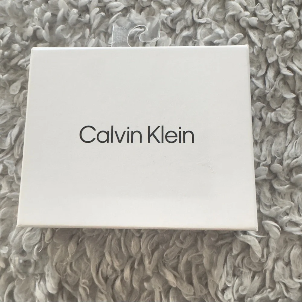 Calvin Klein elegant black