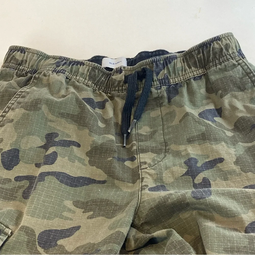 Old Navy good husky 16