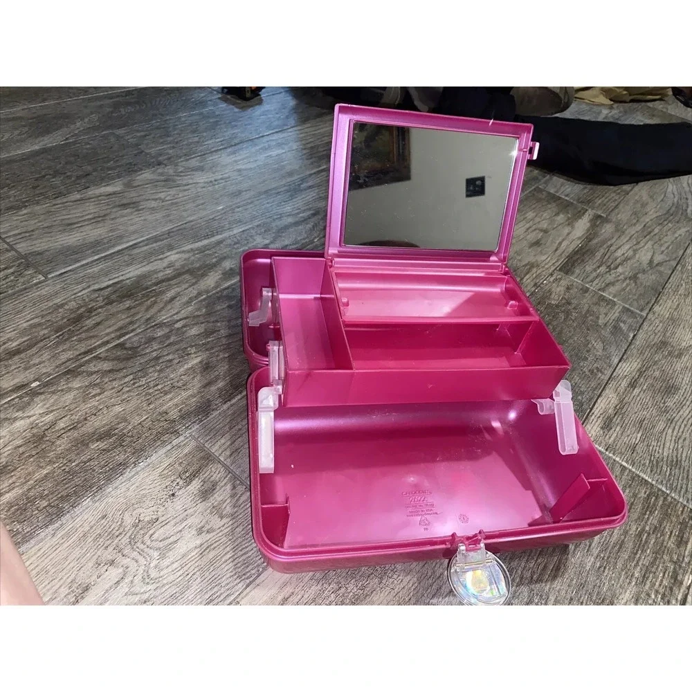 Caboodles measurements 12