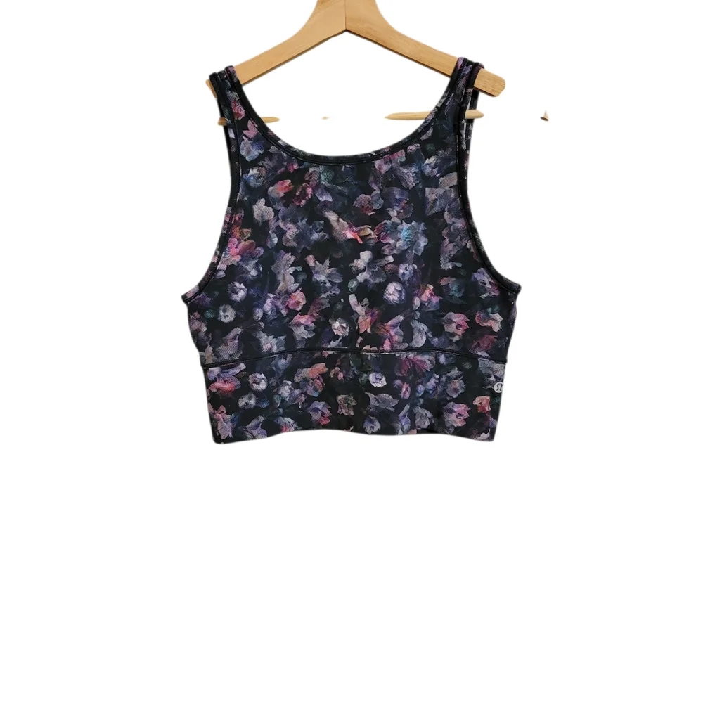 lululemon athletica pre owned