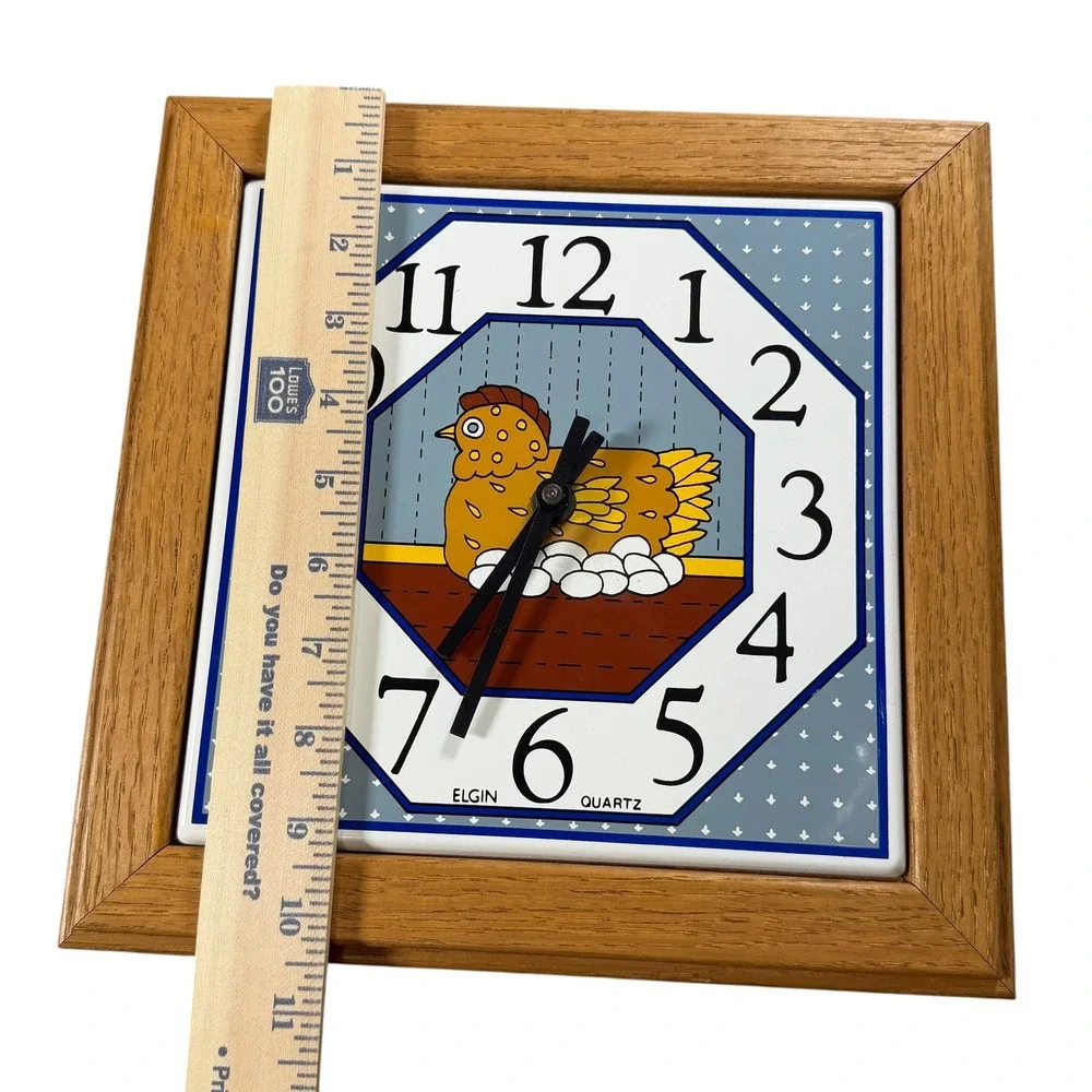 Vintage Elgin Quartz Wall Clock Chicken Hen Ceramic Tile Wood Frame Country