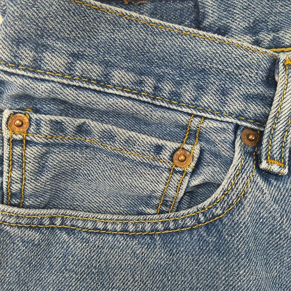 Levis all pre