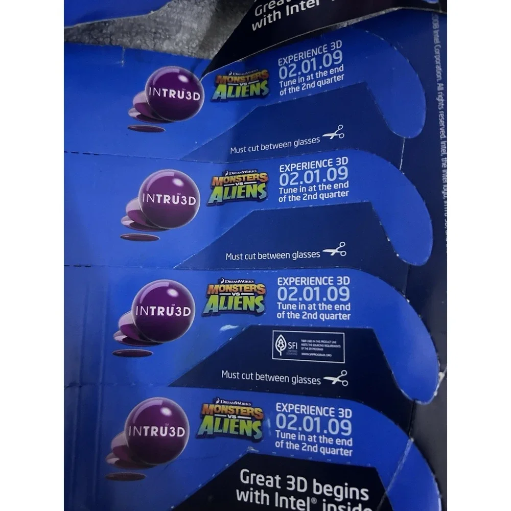 2009 Monsters vs. Aliens 3D Movie Glasses, Uncut Sheet 4 pairs 5 Sheets‎