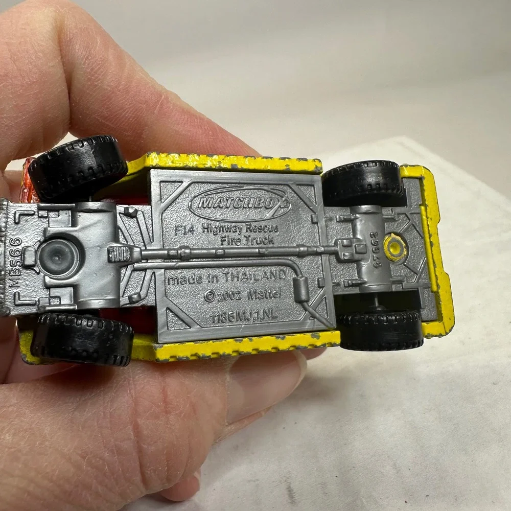 MATCHBOX highway rescue