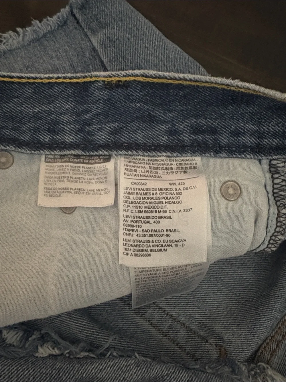 Levis levi high