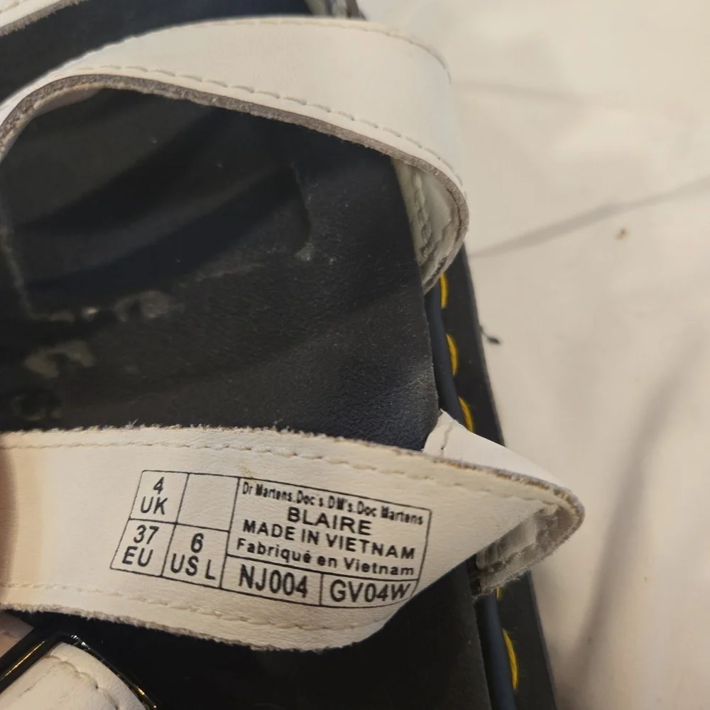 Dr. Martens Blaire Athena Leather Strap Platform Sandal White Size 6