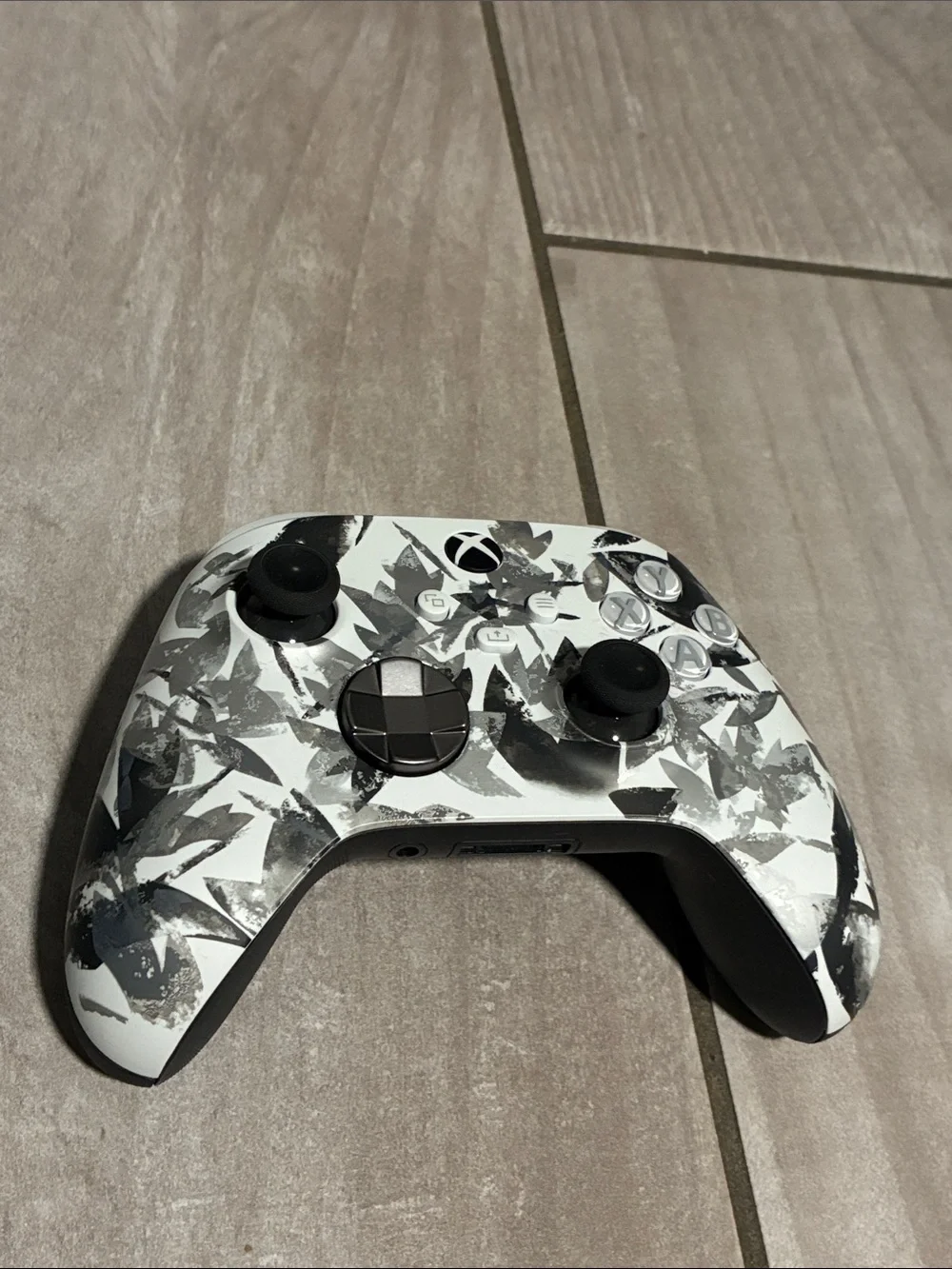 Xbox Wireless Controller - White Black Camo