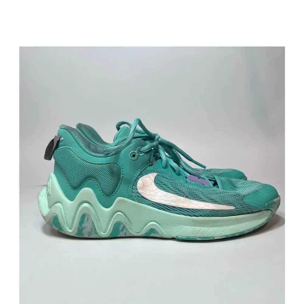 Nike pre owned