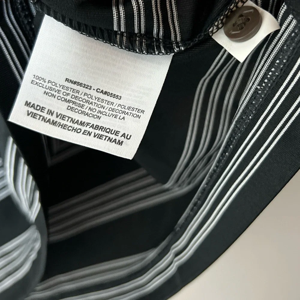 Nike featuring classic