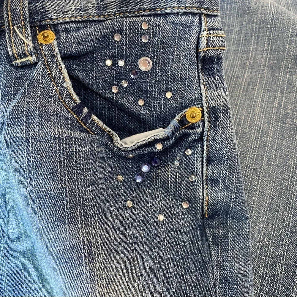 7 For All Mankind elevate your