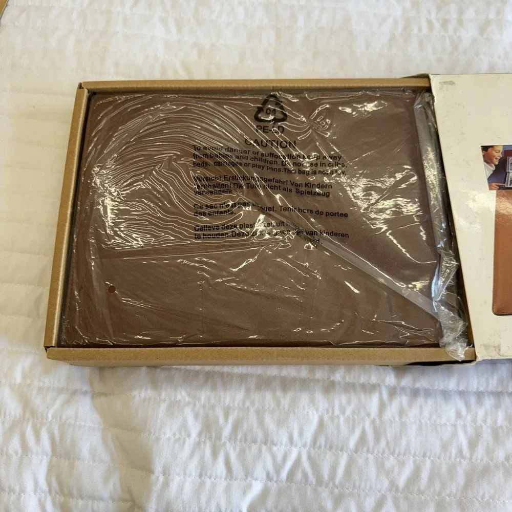 Sharper Image Talking Pictures 36 Pictures / Messages Album NEW OPEN BOX‎