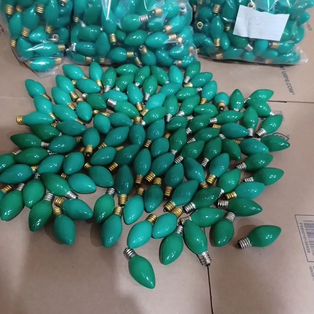 Lot 100 Green Christmas Light Bulbs - C7  Light Show Outdoor Indoor