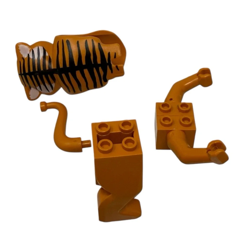 LEGO Tygurah Tiger Minifigure from 7411 Orient Expedition‎