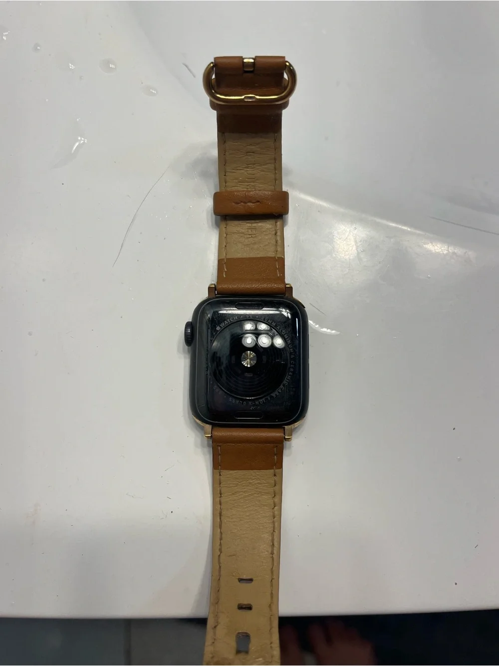 Apple smartwatch brown