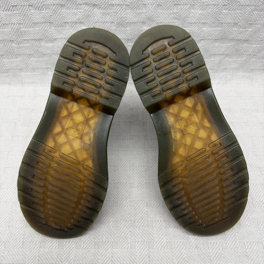 Dr. Martens brand dr